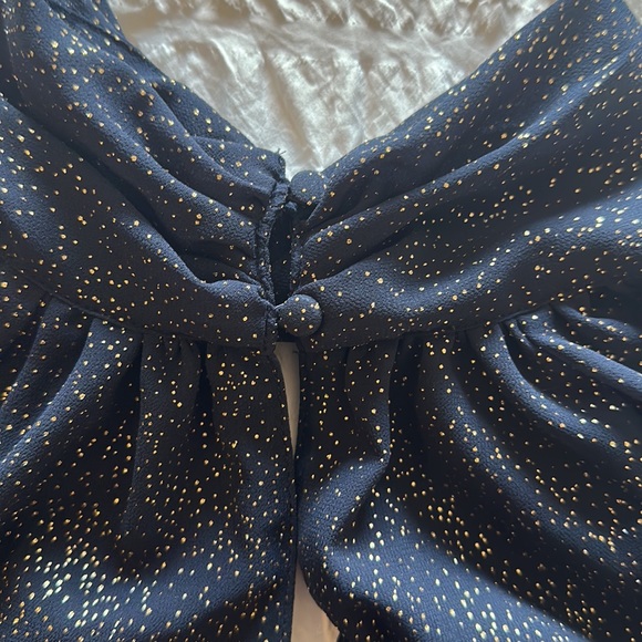 NWT. Banana Republic Navy Gold Spec Keyhole Blouse - Picture 5 of 7
